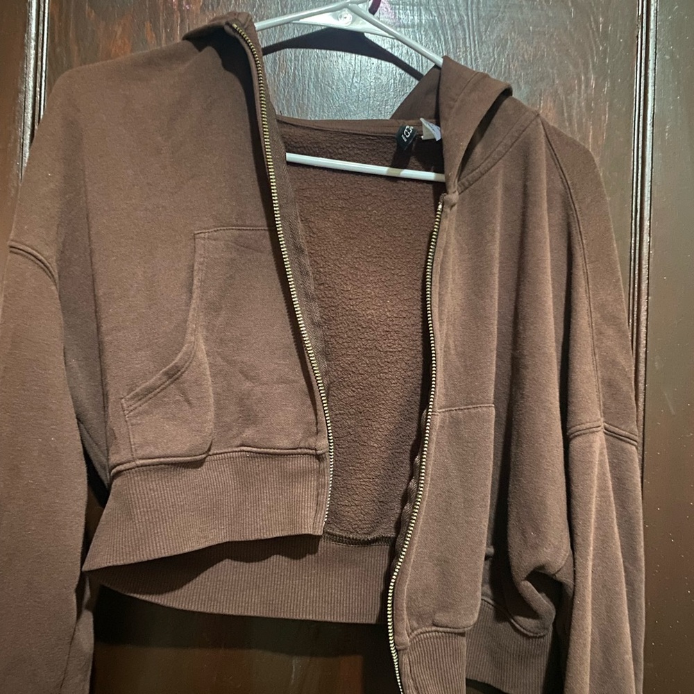 Brown crop jacket :) h&m